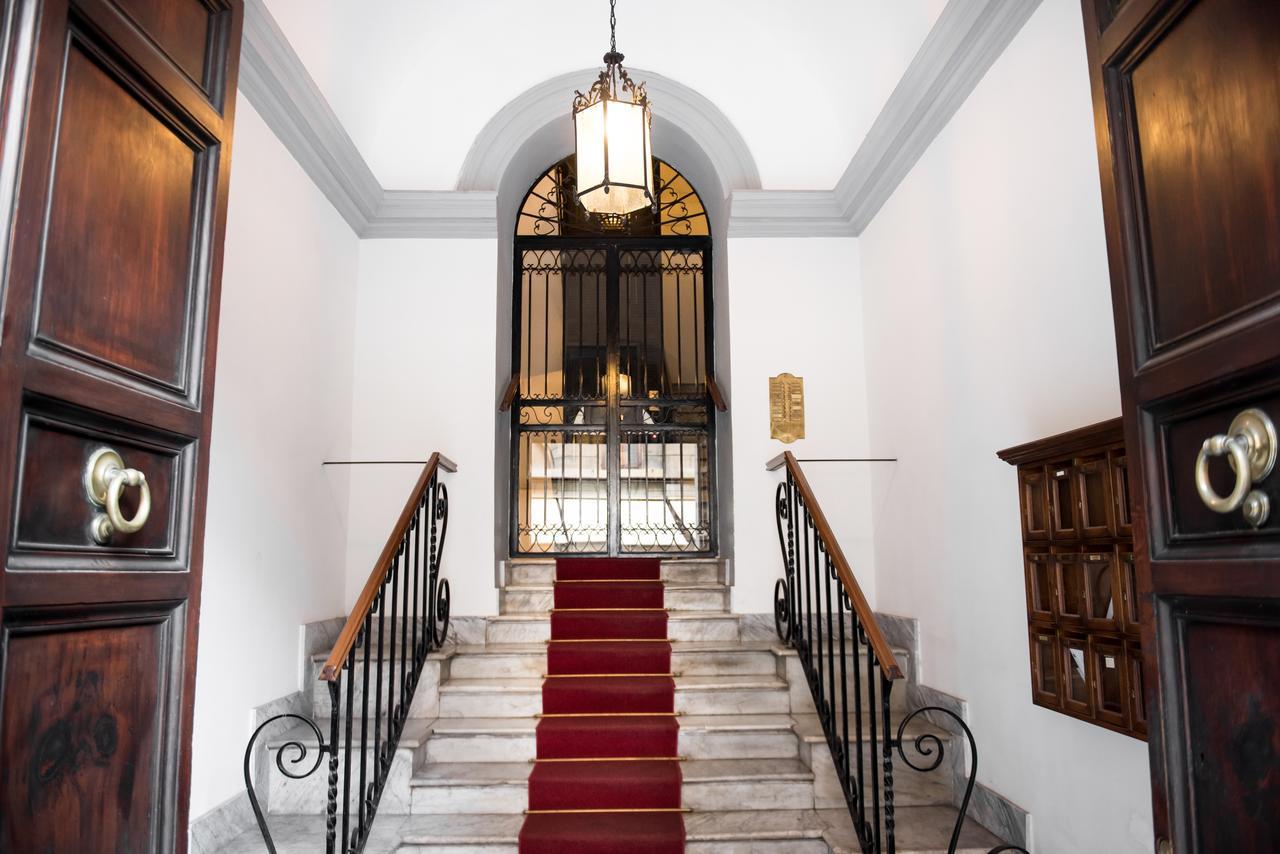 Апартаменты Pantheon Luxury House Рим Экстерьер фото
